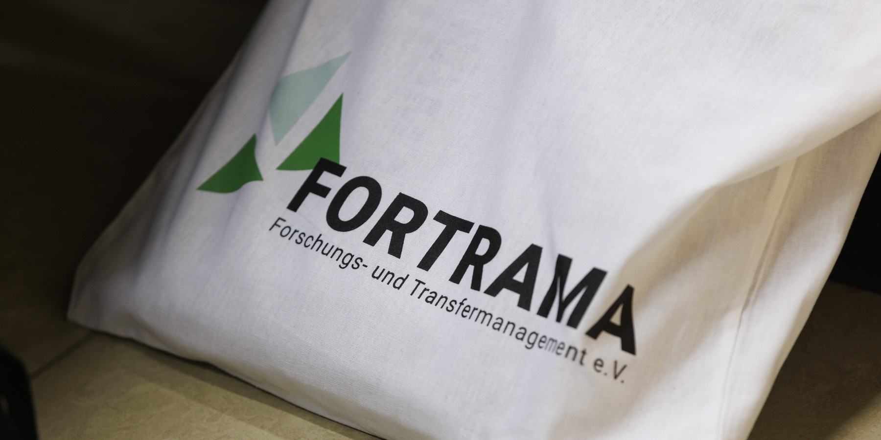 Über uns - Titelbild